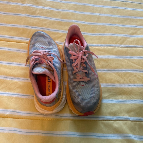 Clifton 9 HOKA - Picture 3 of 3